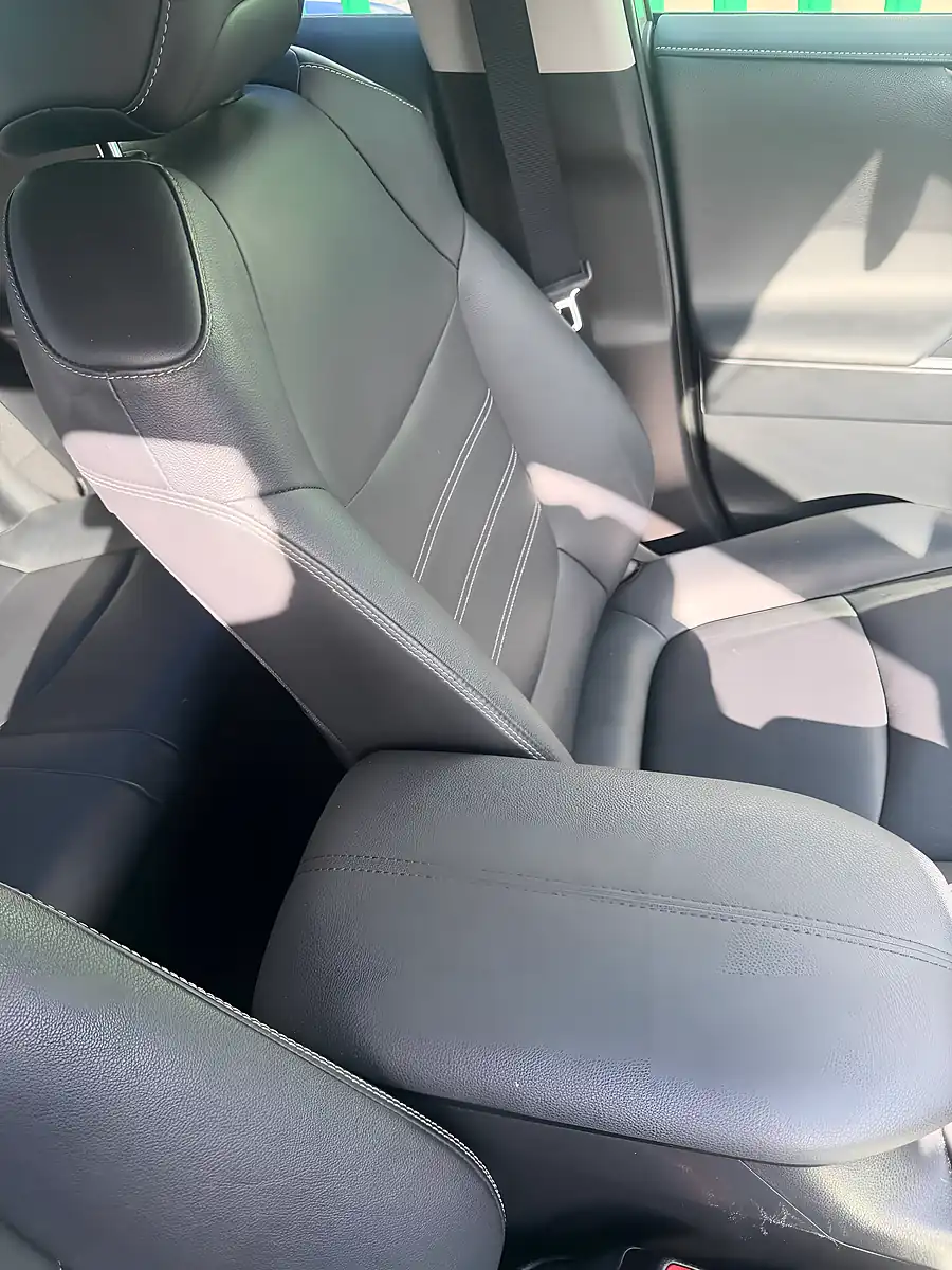 Used 2022 Toyota RAV4 Excel Silver - Interior and Exterior details 14