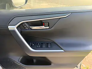 Used 2022 Toyota RAV4 Excel Silver - Interior and Exterior details 18