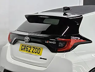 Used 2022 Toyota Yaris Circuit Pack Cirrus White - Interior and Exterior details 10