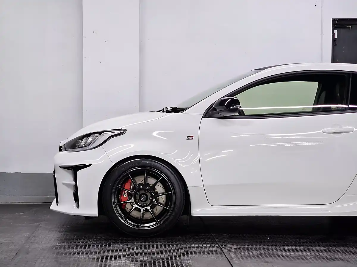 Used 2022 Toyota Yaris Circuit Pack Cirrus White - Interior and Exterior details 17