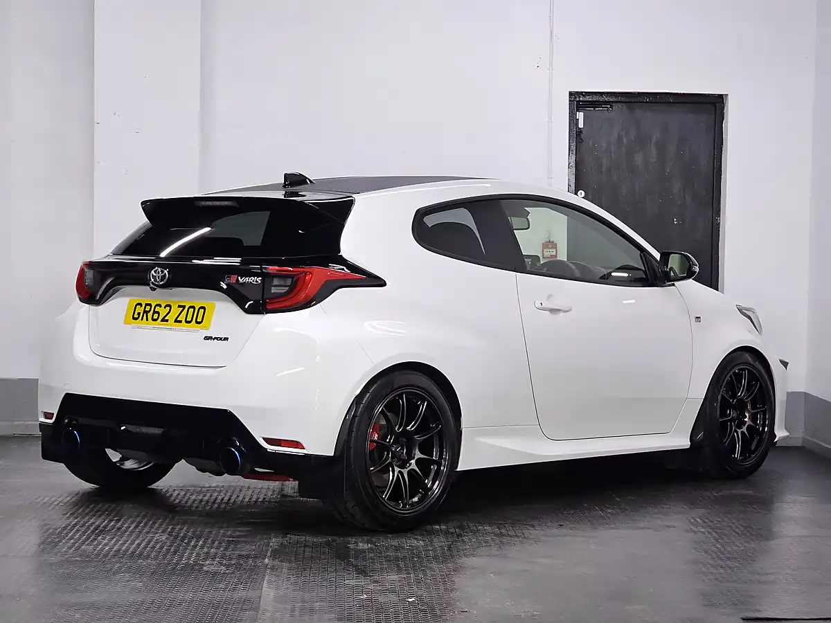 Used 2022 Toyota Yaris Circuit Pack Cirrus White - Interior and Exterior details 6