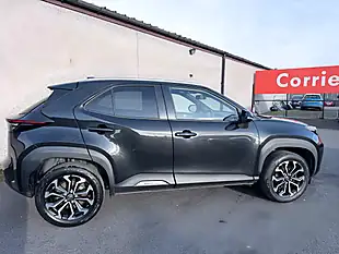 Used 2022 Toyota Yaris Cross Design Black - Interior and Exterior details 14