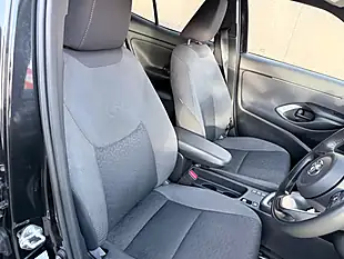 Used 2022 Toyota Yaris Cross Design Black - Interior and Exterior details 18