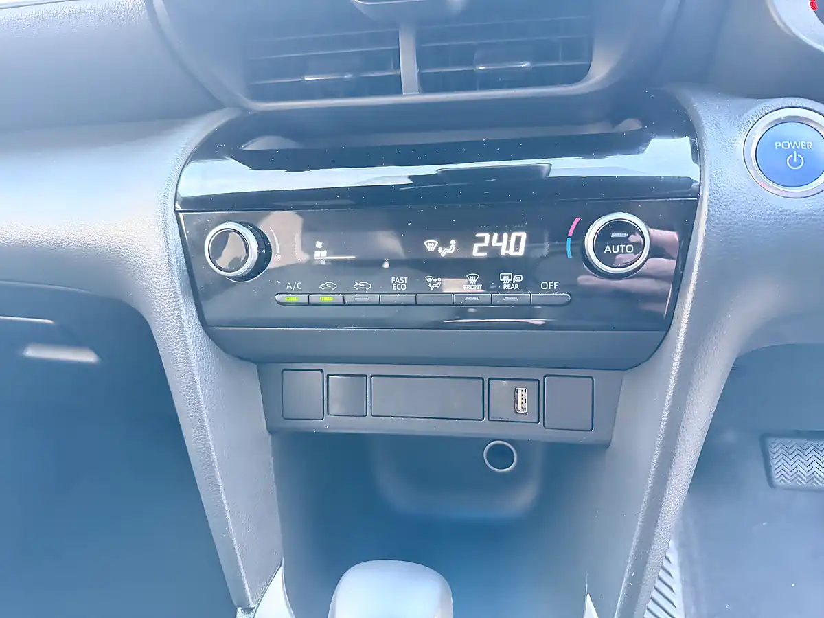 Used 2022 Toyota Yaris Cross Design Black - Interior and Exterior details 19