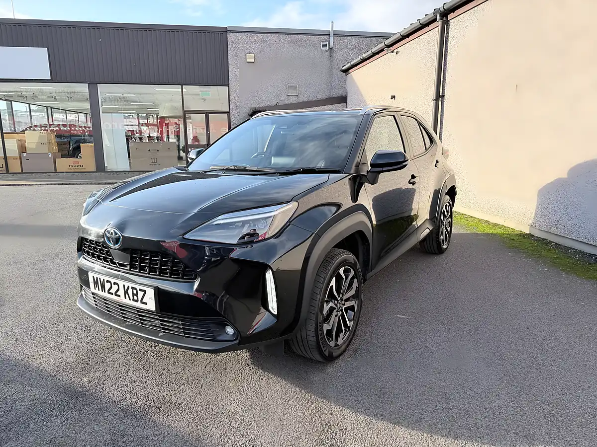Used 2022 Toyota Yaris Cross Design Black - Interior and Exterior details 4