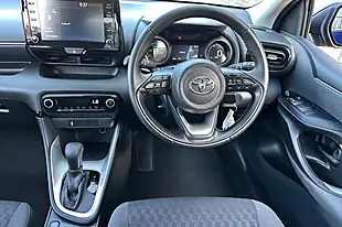 Used 2022 Toyota Yaris Design Blue - Interior and Exterior details 10