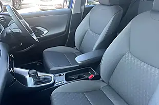 Used 2022 Toyota Yaris Design Blue - Interior and Exterior details 11