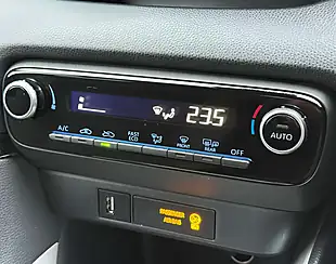 Used 2022 Toyota Yaris Design White - Interior and Exterior details 14