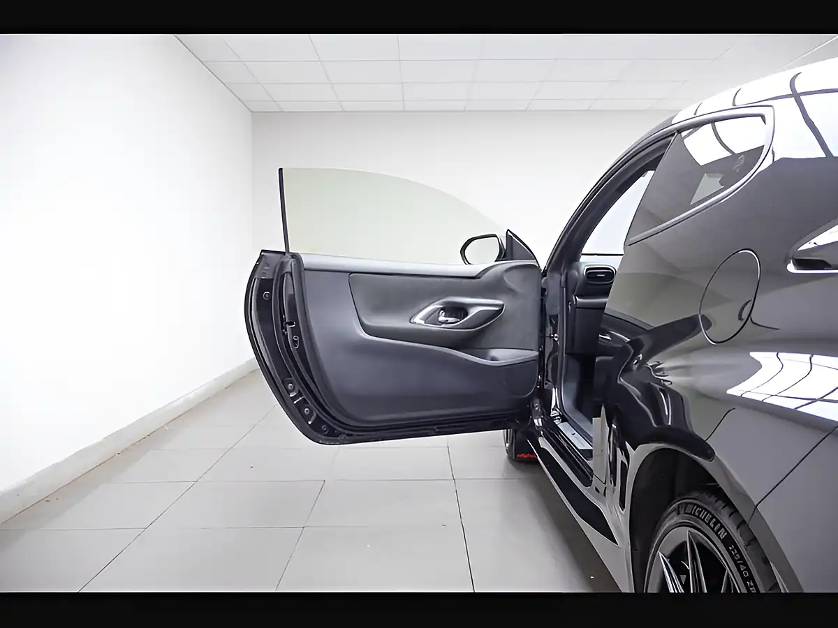 Used 2022 Toyota Yaris Gr Circuit Black - Interior and Exterior details 19