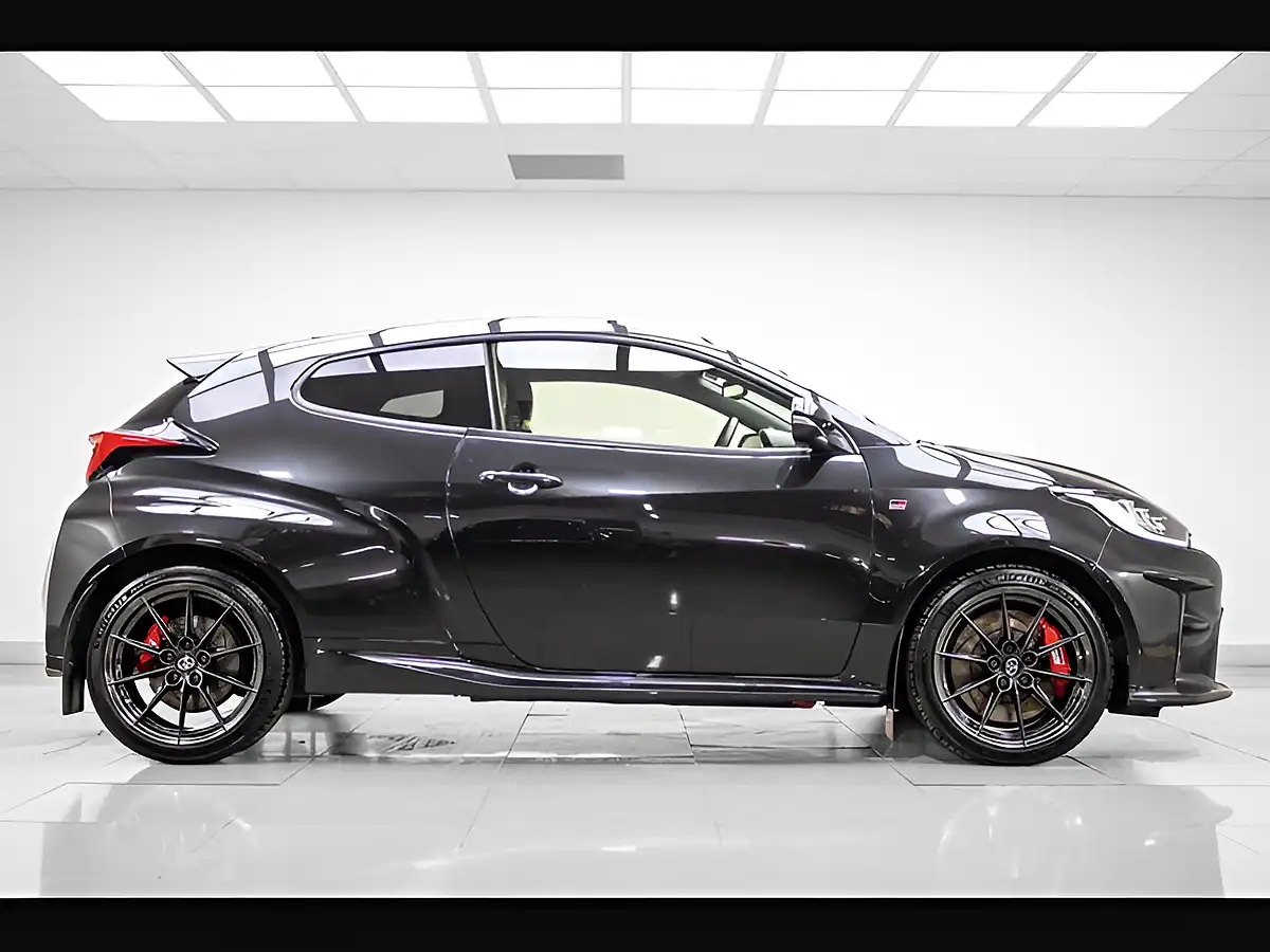 Used 2022 Toyota Yaris Gr Circuit Black - Interior and Exterior details 7