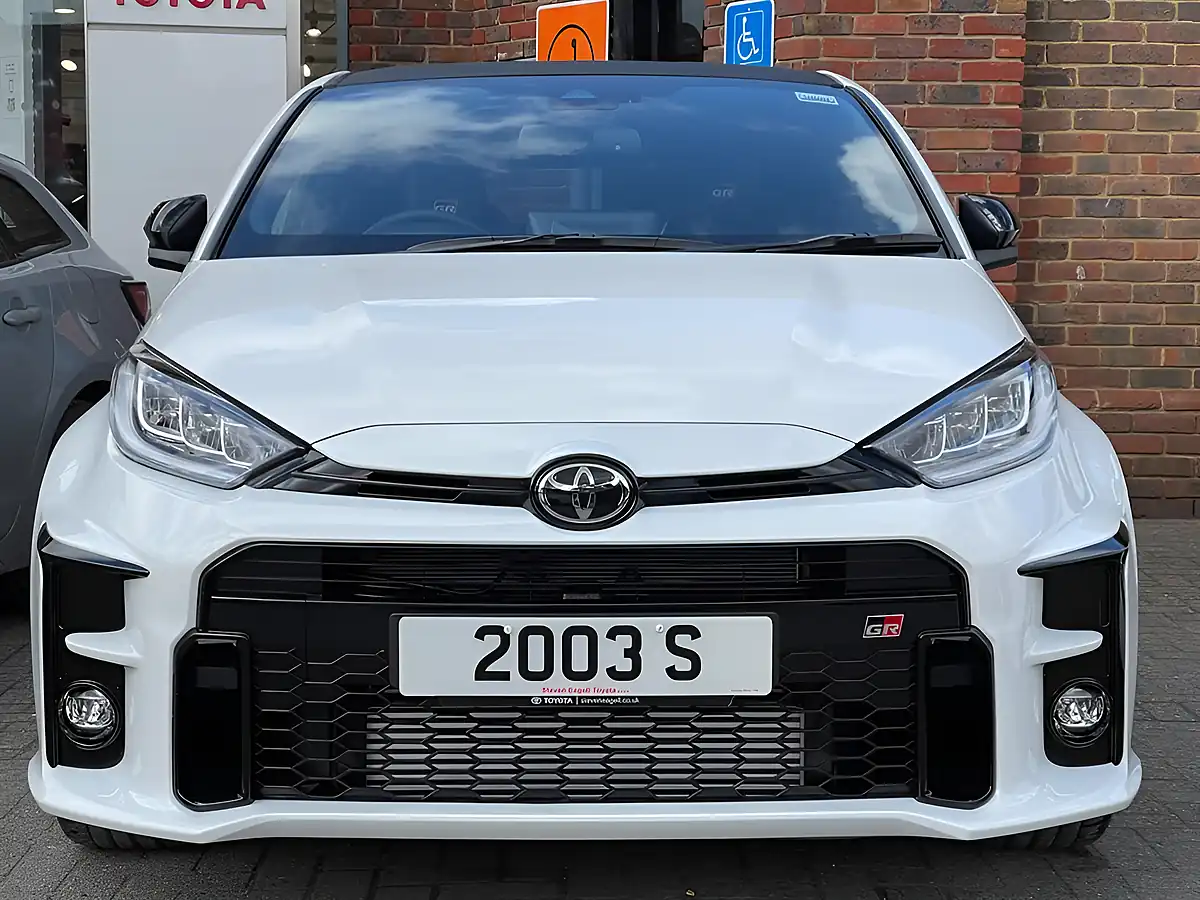 Used 2022 Toyota Yaris Gr Circuit White - Interior and Exterior details 2