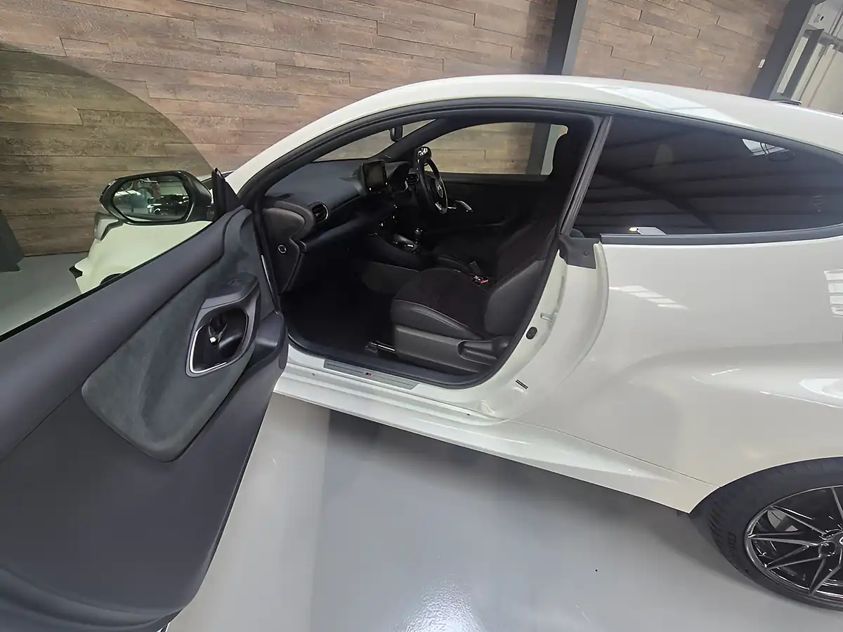 Used 2022 Toyota Yaris Gr Circuit White - Interior and Exterior details 12