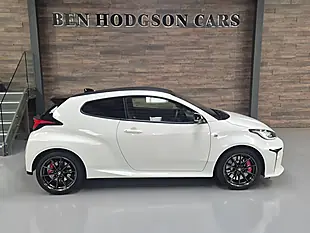 Used 2022 Toyota Yaris Gr Circuit White - Interior and Exterior details 4