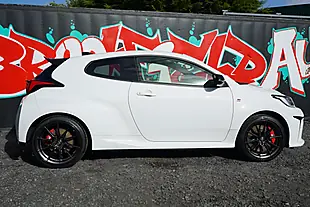 Used 2022 Toyota Yaris Gr Circuit White - Interior and Exterior details 11