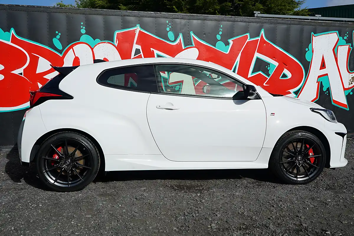 Used 2022 Toyota Yaris Gr Circuit White - Interior and Exterior details 11