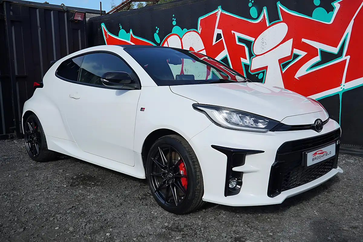Used 2022 Toyota Yaris Gr Circuit White - Interior and Exterior details 13