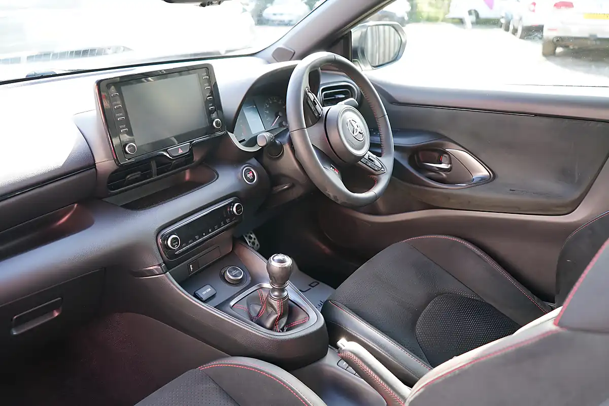 Used 2022 Toyota Yaris Gr Circuit White - Interior and Exterior details 19