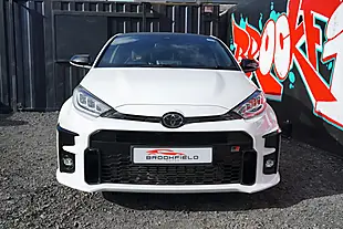 Used 2022 Toyota Yaris Gr Circuit White - Interior and Exterior details 5
