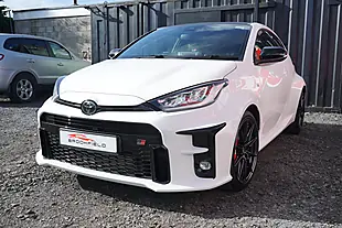 Used 2022 Toyota Yaris Gr Circuit White - Interior and Exterior details 7