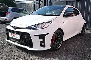 Used 2022 Toyota Yaris Gr Circuit White - Interior and Exterior details 8