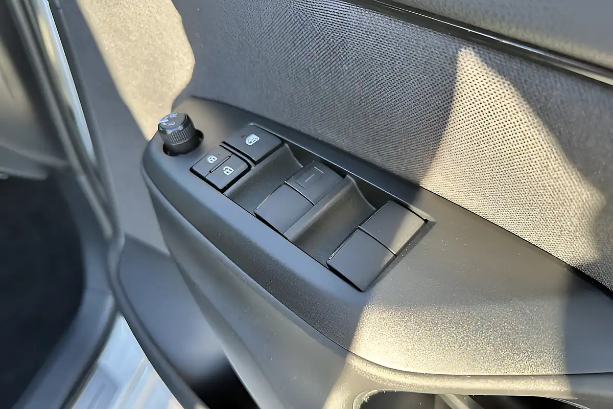 Used 2022 Toyota Yaris Gr Sport White - Interior and Exterior details 8