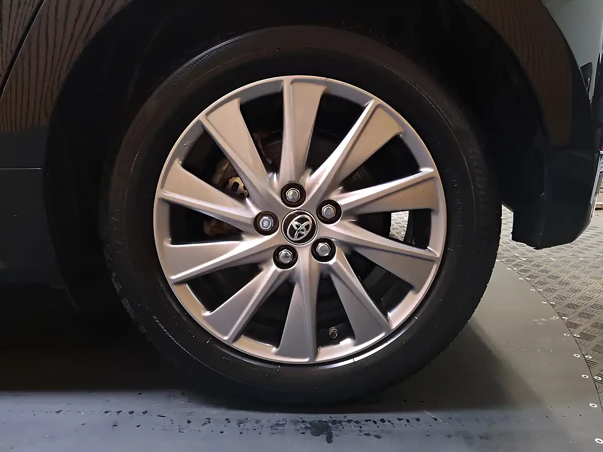 Used 2022 Toyota Yaris Icon Eclipse Black Metallic - Interior and Exterior details 14