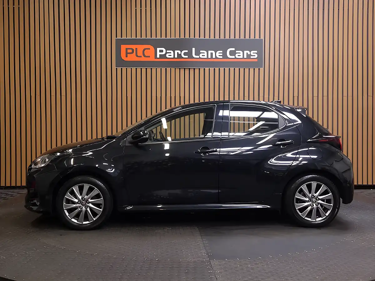 Used 2022 Toyota Yaris Icon Eclipse Black Metallic - Interior and Exterior details 4