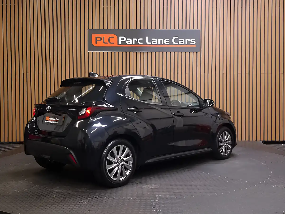 Used 2022 Toyota Yaris Icon Eclipse Black Metallic - Interior and Exterior details 8