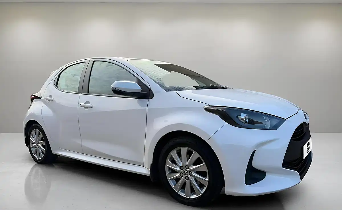 Used 2022 Toyota Yaris Icon White - Interior and Exterior details 15