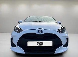 Used 2022 Toyota Yaris Icon White - Interior and Exterior details 16