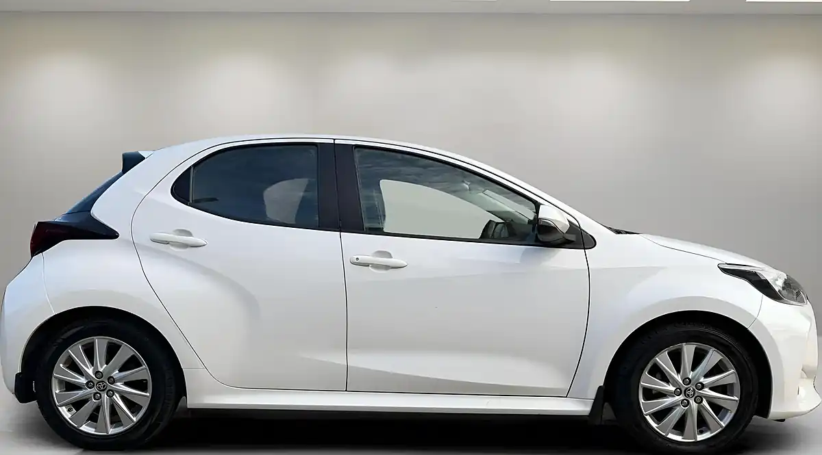 Used 2022 Toyota Yaris Icon White - Interior and Exterior details 4