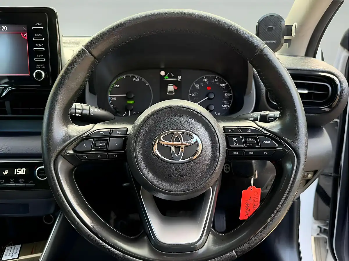 Used 2022 Toyota Yaris Icon White - Interior and Exterior details 7