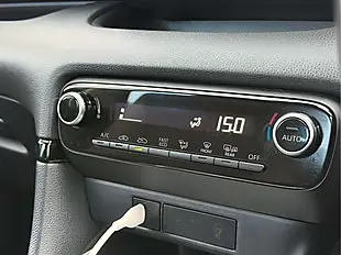 Used 2022 Toyota Yaris Icon White - Interior and Exterior details 8