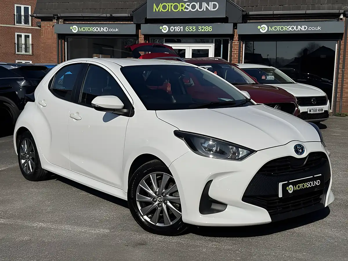 Used 2022 Toyota Yaris Icon White - Front View