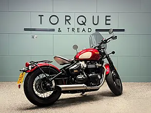 Used 2022 Triumph Bobber Gold Line Red - Interior and Exterior details 3