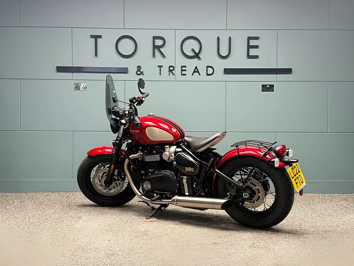 Used 2022 Triumph Bobber Gold Line Red - Interior and Exterior details 7
