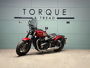Used 2022 Triumph Bobber Gold Line Red - Interior and Exterior details 9