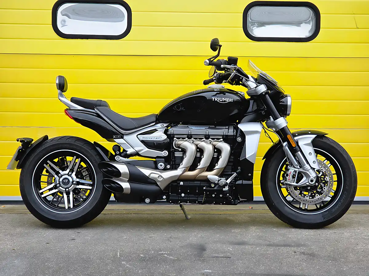 Used 2022 Triumph Rocket Iii GT Black - Interior and Exterior details 2