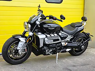 Used 2022 Triumph Rocket Iii GT Black - Interior and Exterior details 7