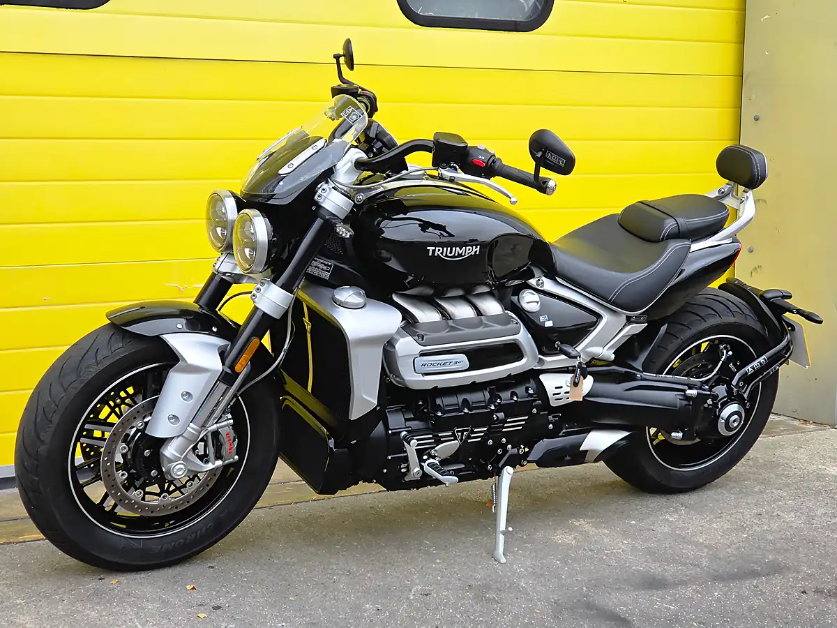 Used 2022 Triumph Rocket Iii GT Black - Interior and Exterior details 7