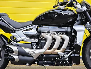 Used 2022 Triumph Rocket Iii GT Black - Interior and Exterior details 9