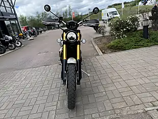 Used 2022 Triumph Scrambler 1200 Xe Orange - Interior and Exterior details 5