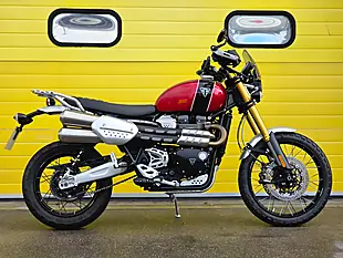 Used 2022 Triumph Scrambler 1200 Xe Red - Interior and Exterior details 2
