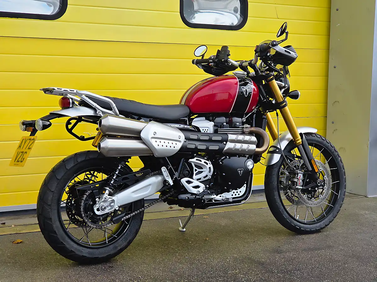 Used 2022 Triumph Scrambler 1200 Xe Red - Interior and Exterior details 4