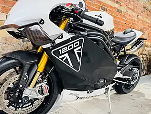 Used 2022 Triumph Speed Triple 1200 Rr Motogp Kit White - Interior and Exterior details 15