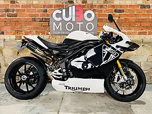 Used 2022 Triumph Speed Triple 1200 Rr Motogp Kit White - Interior and Exterior details 2