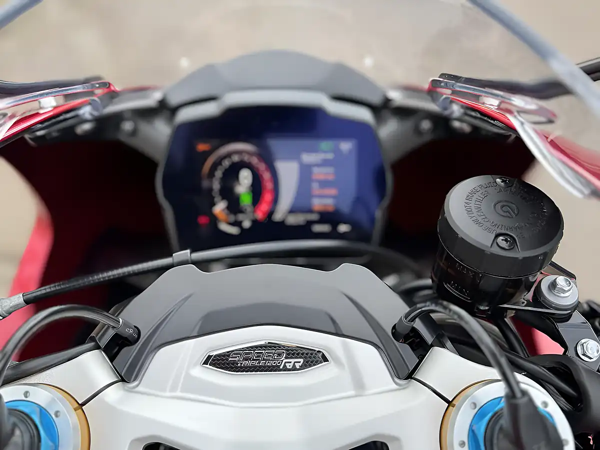 Used 2022 Triumph Speed Triple 1200 Rr Red - Interior and Exterior details 13
