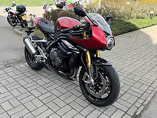 Used 2022 Triumph Speed Triple 1200 Rr Red - Interior and Exterior details 4