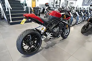 Used 2022 Triumph Speed Triple 1200 Rr Red Metallic - Interior and Exterior details 5