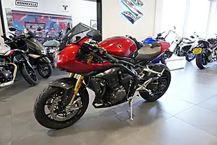Used 2022 Triumph Speed Triple 1200 Rr Red Metallic - Interior and Exterior details 6